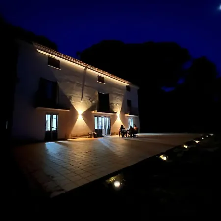 Difesa Del Monte Farm stay